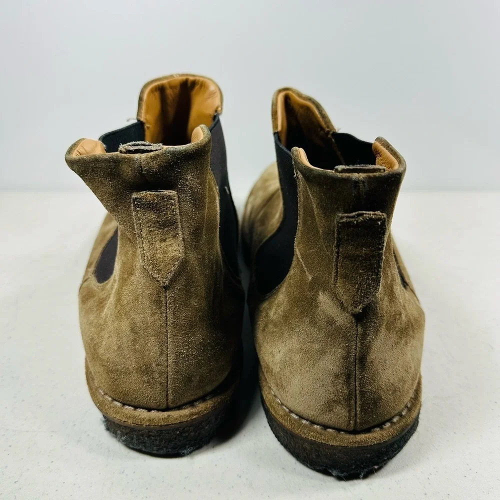 Vince Suede Chelsea Boots Crepe Sole Taupe Men's Size 11 US